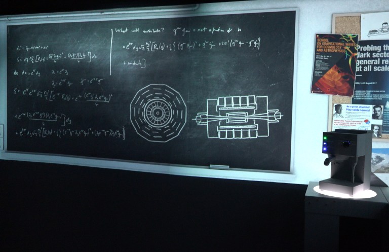 Clip0103.00_00_01_13.Imagen fija003